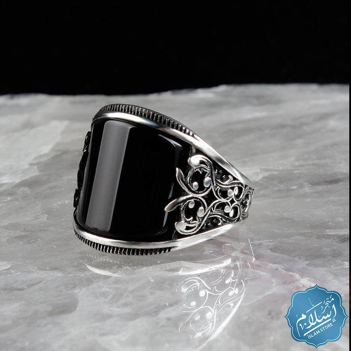 silver men's ring with black onyx stone