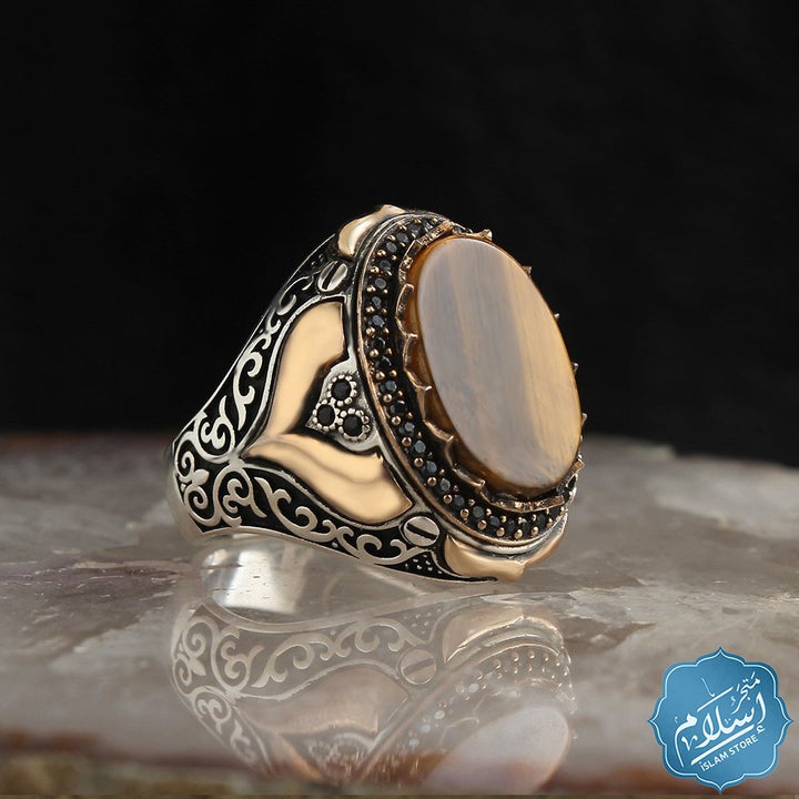 Silver ring with tiger's eye stone