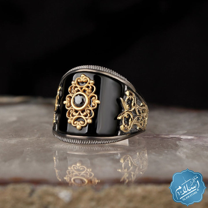 Silver ring for men with onyx black color